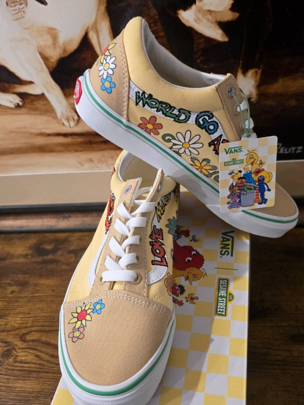 VANS x Sesame Street Elmo Old Skool Sneakers Shoes Women's Sz 7.5 US NEW RARE